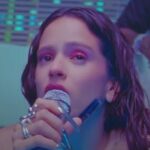 Rosalía en el videoclip de Candy
