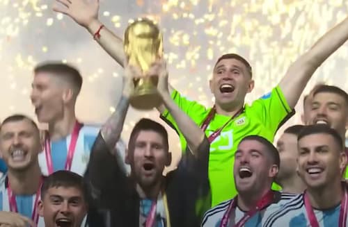Los jugadores argentinos celebran su victoria